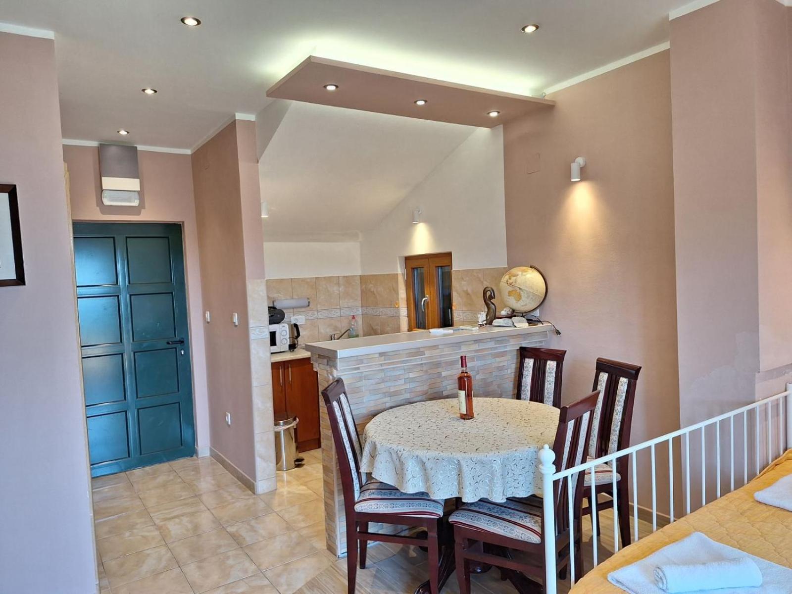 Holiday Home Sunny Hill Kamenari Buitenkant foto